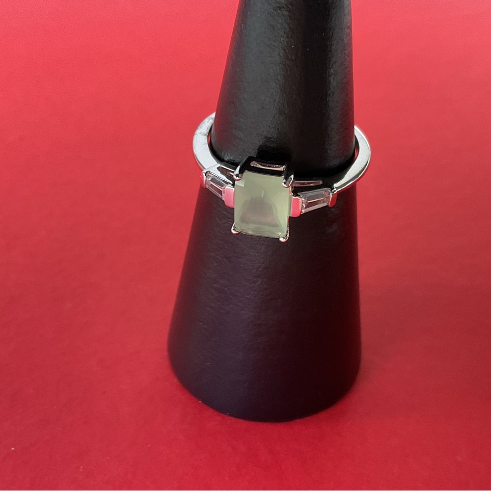 Bomb Party RBP3884 “Modern Elegance” LC Mint Green Opal on Rhodium Sz 9 Ring NWT